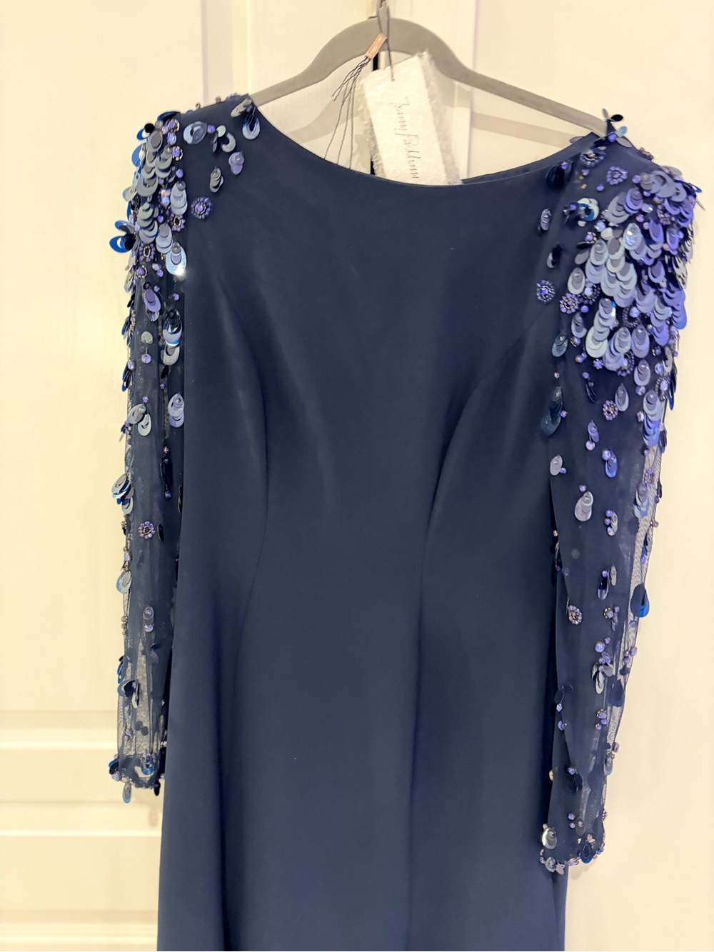 JENNY PACKHAM NAVY BLUE MESH SLEEVED  JEWELED  GOWN SIZE 10.